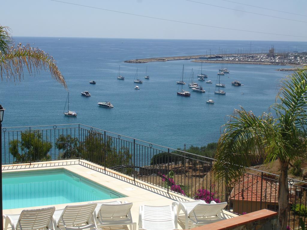 Villa Del Mare Ligure Terme & Spa Piscina A 37 Gradi Santo Stefano al Mare Εξωτερικό φωτογραφία