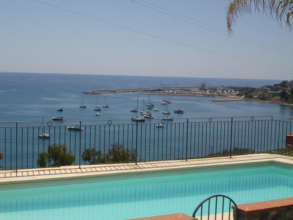Villa Del Mare Ligure Terme & Spa Piscina A 37 Gradi Santo Stefano al Mare Εξωτερικό φωτογραφία